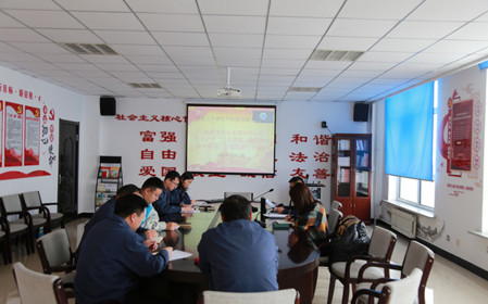 標題：華德牧草公司黨委召開(kāi)2023年第四季度理論中心組學(xué)習會(huì )暨“開(kāi)拓進(jìn)取、揚長(cháng)補短、 提升質(zhì)量、促進(jìn)發(fā)展”大討論
瀏覽次數：826
發(fā)表時(shí)間：2023-12-20
