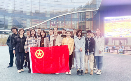 標題：呼和浩特分院團委開(kāi)展五四青年節主題團日活動(dòng)
瀏覽次數：1071
發(fā)表時(shí)間：2024-04-29